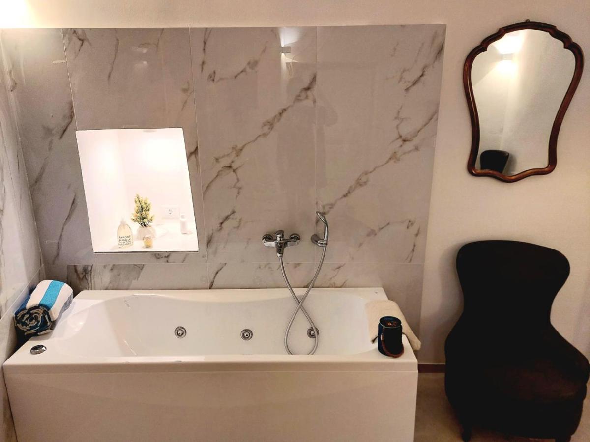 Corte Petricore Apartment Taviano  Ngoại thất bức ảnh